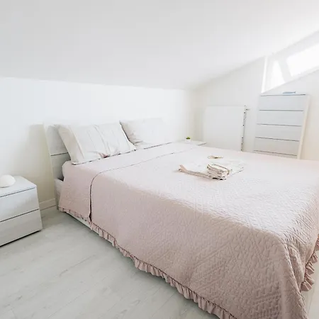 شقة Casa Anastasia Loft